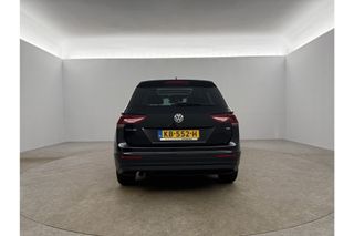 Volkswagen Tiguan 1.4 TSI Adaptive Cruise Pano Camera Carplay Clima LED Navi DAB+ 17"LMV Parkeersensoren