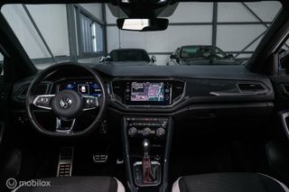 Volkswagen T-Roc 1.5 TSI Sport | Panorama | Virtual cockpit | Adaptive cruise | Trekhaak | NL auto | Lease mogelijk |