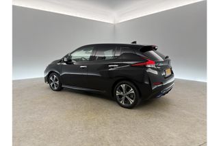 Nissan Leaf N-Connecta 40 kWh | Elektrisch | 150PK 360Camera Carplay Cruise Clima LED Navi | Stoel/Stuurverwarming | PDC DAB+ 17"LMV