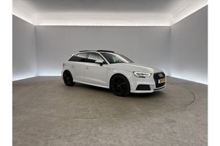 Audi A3 35 TFSI S-line 150PK Pano Virtual LED Clima Cruise Stoelverwarming Navi 18"LMV