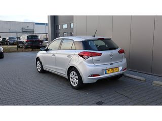 Hyundai i20 1.0 T-GDI Comfort | Camera | Nieuw type | Clima | Led