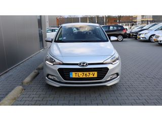 Hyundai i20 1.0 T-GDI Comfort | Camera | Nieuw type | Clima | Led