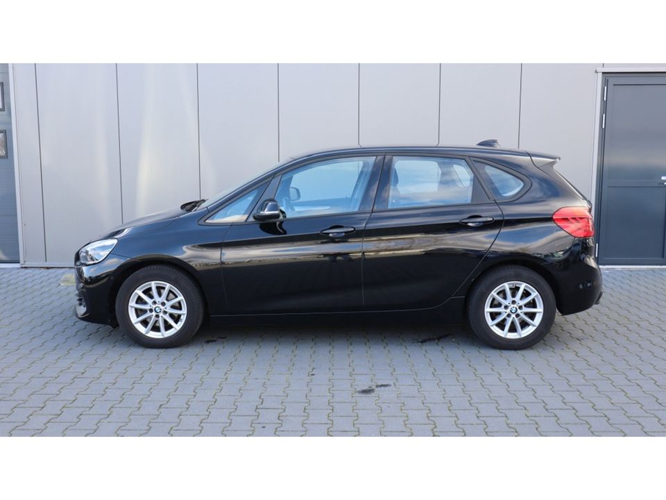 BMW 2 Serie Active Tourer 218i Corp. Lease Ex. | Led | Media | Trekhaak | PDC