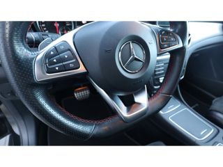 Mercedes-Benz GLA 180 Bus. Sol. AMG | Camera | Led | Media | Key less | Clima