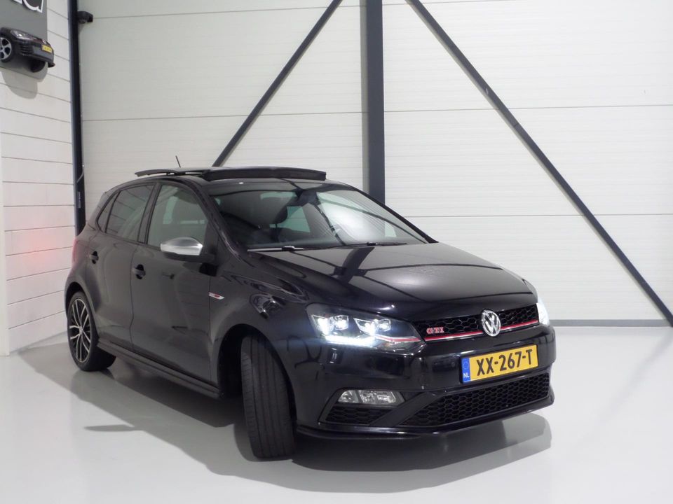 Volkswagen Polo 1.8 TSI GTI DSG Automaat! Pano Full-LED Stoelverwarming Apple-Carplay Cruise-control