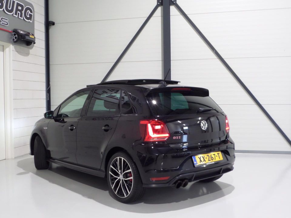 Volkswagen Polo 1.8 TSI GTI DSG Automaat! Pano Full-LED Stoelverwarming Apple-Carplay Cruise-control