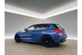 BMW 1-serie 118i Edition M Sport 136PK Automaat LED Clima Cruise Leder PDC Navi 17"LMV