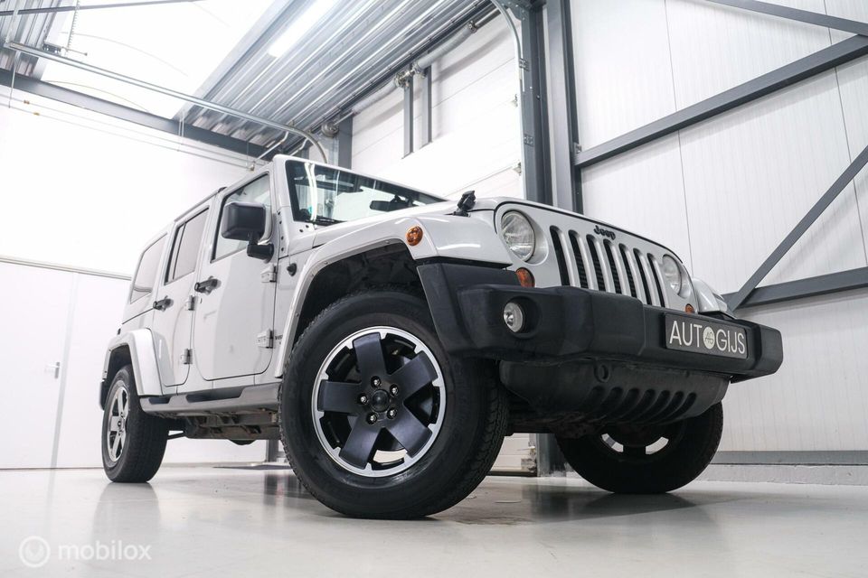 Jeep Wrangler Unlimited 2.8 CRD Sport | GRIJSKENTEKEN | BTW| Hardtop | Nette staat | Handgeschakeld | 4x4