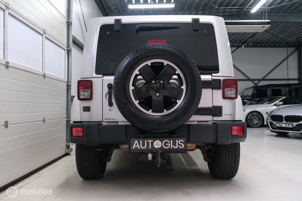 Jeep Wrangler Unlimited 2.8 CRD Sport | GRIJSKENTEKEN | BTW| Hardtop | Nette staat | Handgeschakeld | 4x4