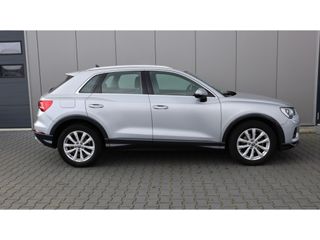 Audi Q3 35 TFSI | nwe model | Side en lane assist | Digi cockpit | Led