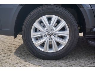 Volkswagen Crafter 35 177PK L3H2 AUT Facelift BPM VRIJ!! 13" Navi, Camera, Gev. LED, LM Velg !! NR. 820