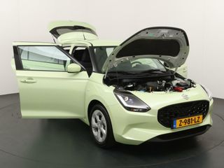 Suzuki Swift 1.2 Select Smart Hybrid