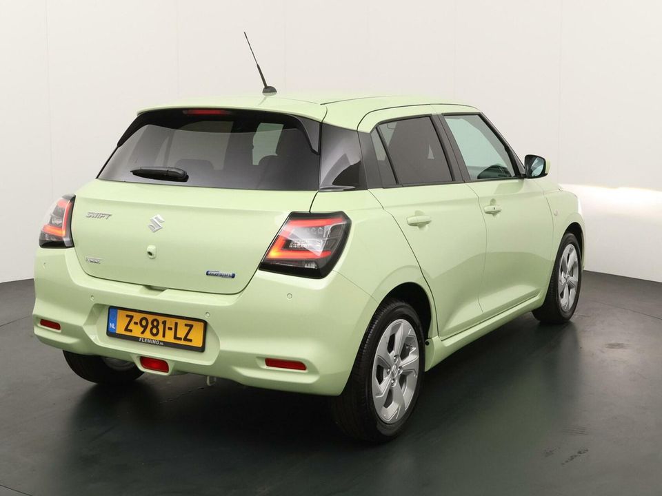 Suzuki Swift 1.2 Select Smart Hybrid