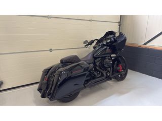 Harley Davidson 103 FLTRXS Road Glide Special Blackout CVO Roadglide