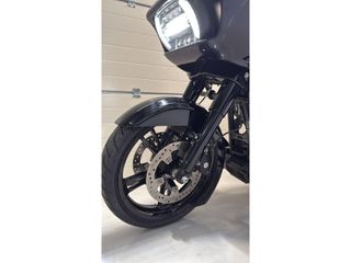 Harley Davidson 103 FLTRXS Road Glide CVO Blackout Roadglide