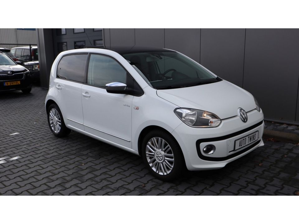 Volkswagen up! 1.0 high up! | White up | Panoramadak | Leder | Cruise control