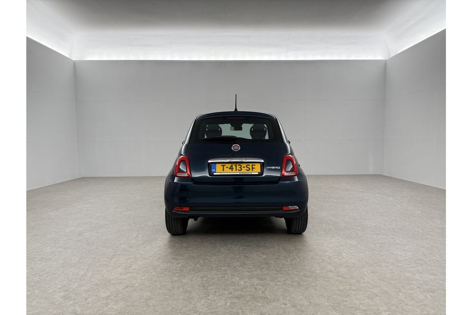 Fiat 500 1.0 Hybrid Club LED Clima Cruise DAB+ 15"LMV Parkeersensoren