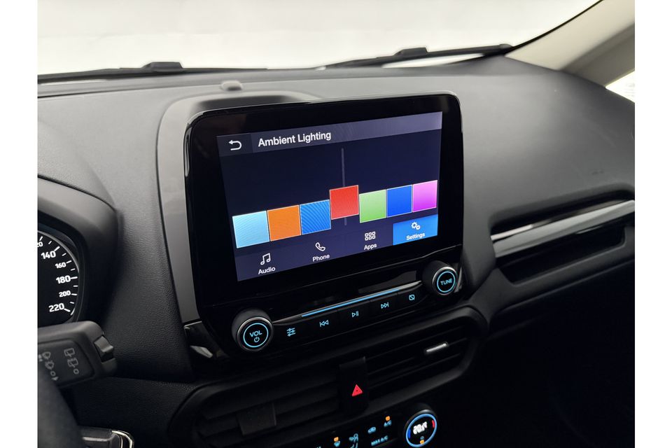 Ford EcoSport 1.0 EcoBoost ST-Line Airco Cruise Carplay LED Sfeer Parkeersensoren DAB+ 17"LMV