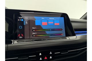 Volkswagen Golf 1.5 eTSI R-Line 162PK DSG Pano Sfeer Clima LED Carplay Trekhaak Virtual Navi PDC 18"LMV Stoel/Stuurverwarming