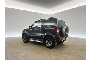 Suzuki Jimny 1.3 Exclusive 4x4 AWD Airco Stoelverw. Trekhaak Elektrpakket 15"LMV