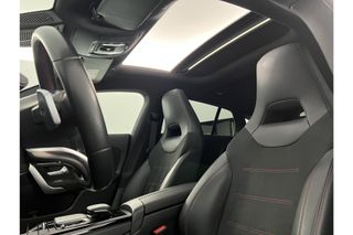 Mercedes-Benz CLA-Klasse 180 AMG Pano LED Virtual Camera Cruise Clima Navigatie 18"LMV