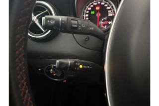 Mercedes-Benz CLA-Klasse 180 AMG Camera LED Navi Airco Cruise PDC 18"LMV Stoelverw.