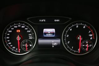 Mercedes-Benz A-Klasse Ambition Automaat Airco LED Cruise Navi PDC 16"LMV