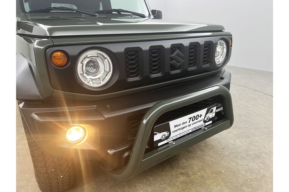 Suzuki Jimny 1.5 Style 4x4 AWD 4 Persoons Stoelverwarming Bullbar Clima Cruise Navi DAB+ 15"LMV