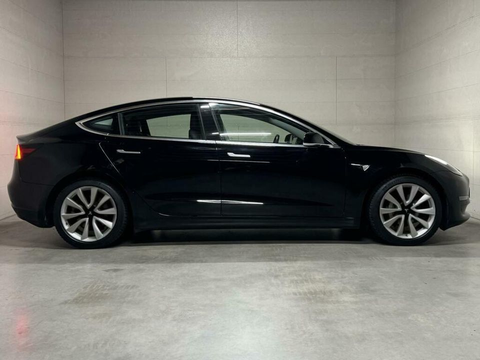 Tesla Model 3 Standard RWD Plus 60 kWh Autopilot Trekh. NAP